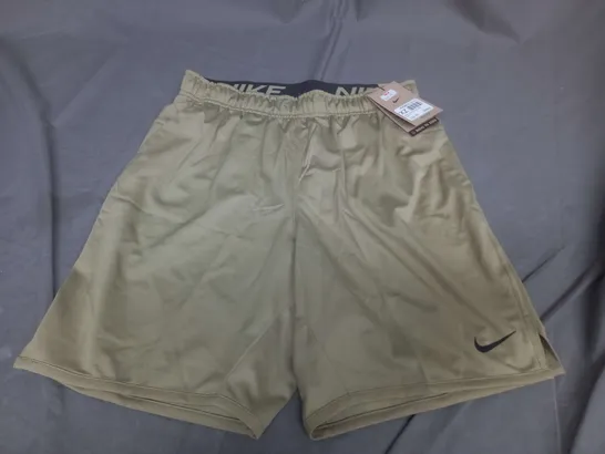 NIKE TOTALITY SHORTS - OLIVE