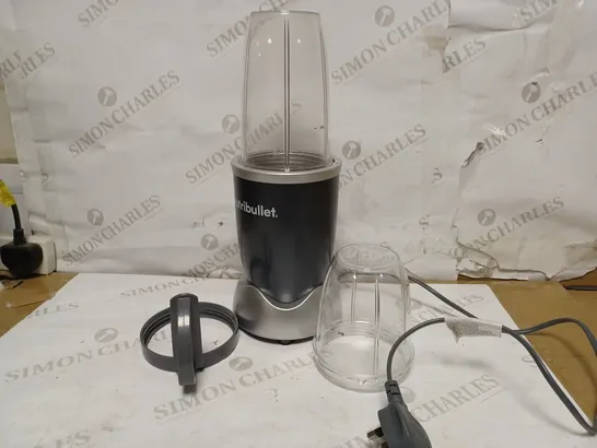 NUTRIBULLET BLENDER