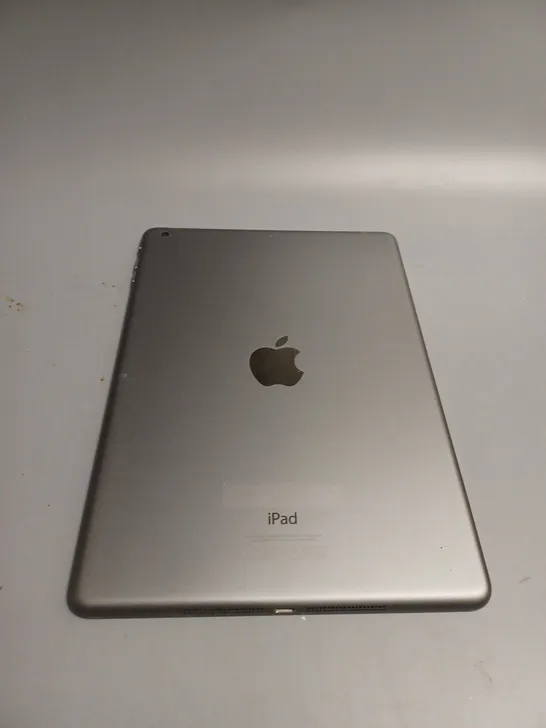 APPLE IPAD AIR