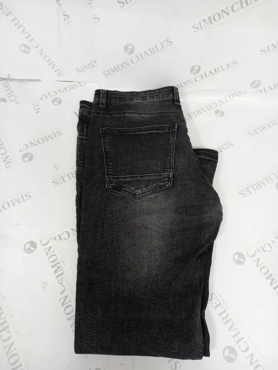 MENS DARK WASHED DENIM JEANS SIZE UNSPECIFIED