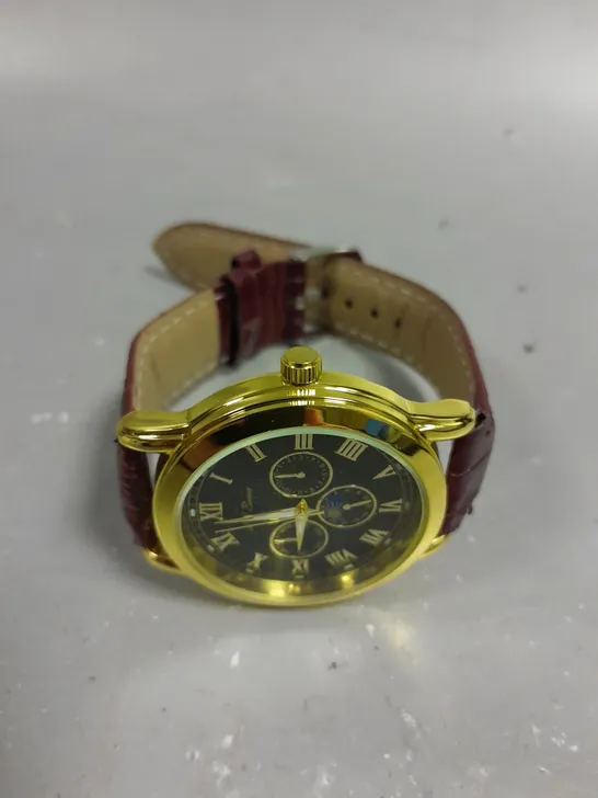 MENS LA BANUS WATCH – GOLD COLOUR CASE – LEATHER STRAP