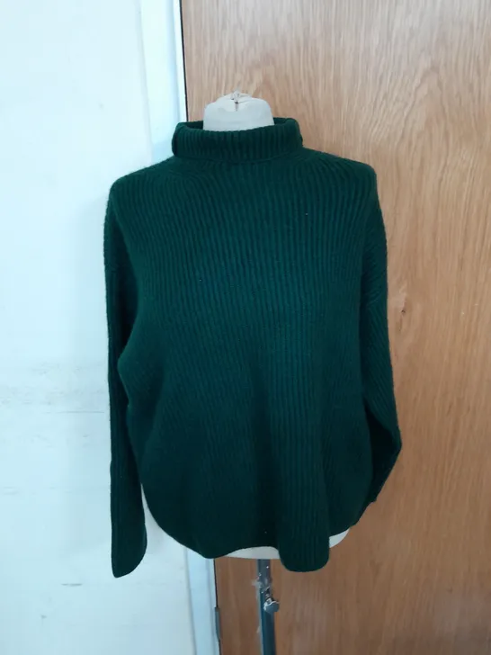 H&M SOFT RIBBED KNIT JUMPER IN FOREST GREEN SIZE M