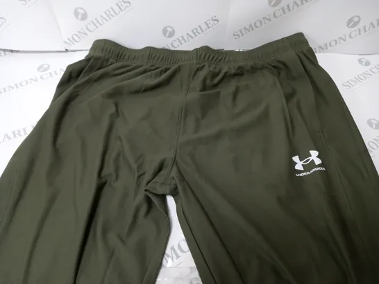 UNDER ARMOUR JOGGERS KHAKI GREEN - XL