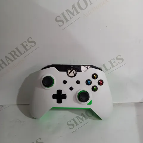 PDP NEON WHITE XBOX WIRED CONTROLLER