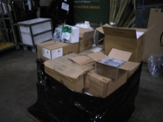 PALLET OF ASSORTED HOUSEHOLD ITEMS TO INCLUDING; FAX MODEM LEAD, SMARTPHONE/TABLET CAR CHARGING KIT