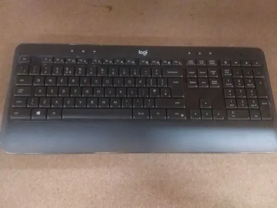 LOGITECH MK540 WIRELESS KEYBOARD