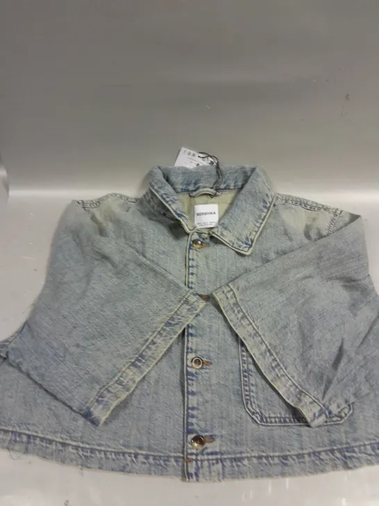 BERSHKA CROPPED DENIM JACKET - M