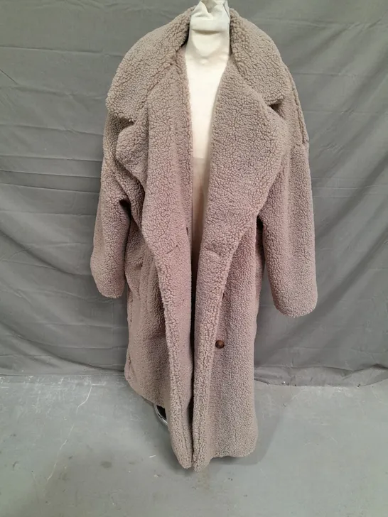 VERY LONGLINE SHERPA COAT IN TAUPE SIZE 18