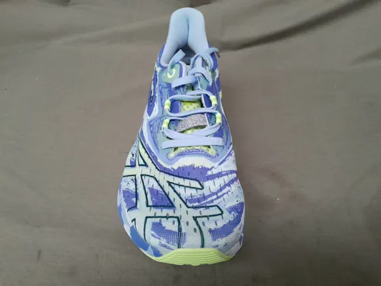 BOXED PAIR OF ASICS NOOSA TRI 15 SHOES IN BLUE/GREEN MULTI UK SIZE 7