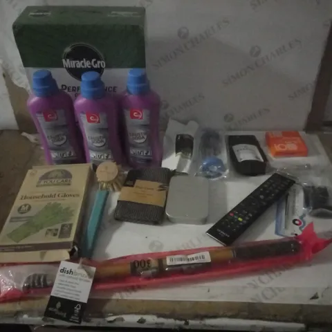 GROUP OF APPROX 10 ASSORTED ITEMS TO INCLUDE MIRACLEGRO, CAUSTIC SODA, TV REMOTE ETC