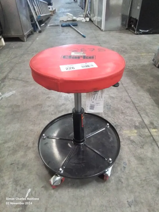 CLARKE MECHANIC STOOL