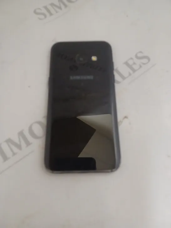 SAMSUNG GALAXY A3 MOBILE PHONE