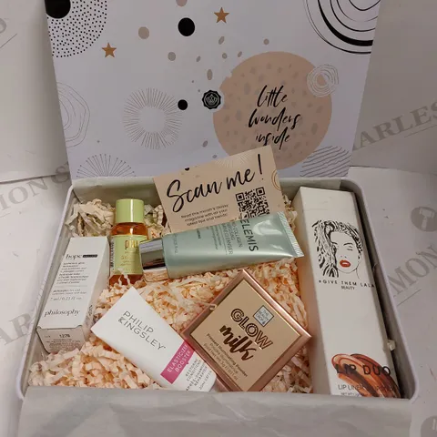 GLOSSY BOX WITH COSMETIC ITEMS INSIDE TO INCLUDE ELEMIS, PIXI AND THE BEAUTY CROP