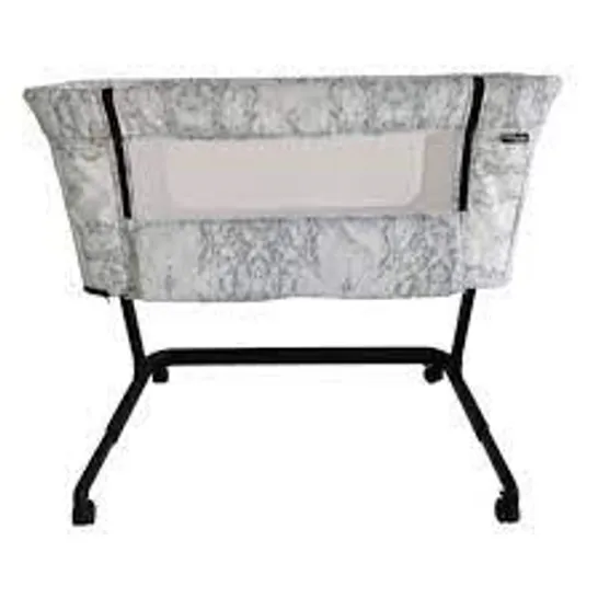 MY BABIIE CLOSER MARBLE BEDSIDE CRIB RRP £119.99