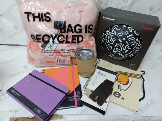 APPROXIMATELY 7 COTTON ON ITEMS INCLUDING KEITH HARING BASKETBALL, DISNEY MICKEY MOUSE THROW, THERMAL MUG, BLACK WOODENPHONE STAND