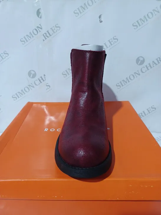 BOXED ROCKET DOG TESSAAU MAROON BOOTS- UK 5