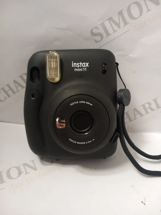 BOXED FUJIFILM INSTAX MINI 11 INSTANT CAMERA