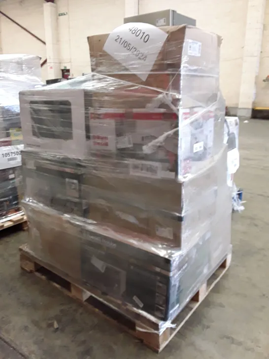 PALLET OF APPROXIMATELY 13 UNPROCESSED RAW RETURN HOUSEHOLD AND ELECTRICAL GOODS TO INCLUDE;