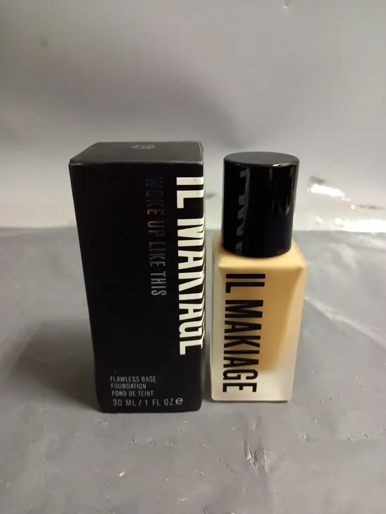 BOXED IL MAKIAGE 120 WOKE UP LIKE THIS FOUNDATION 30ML