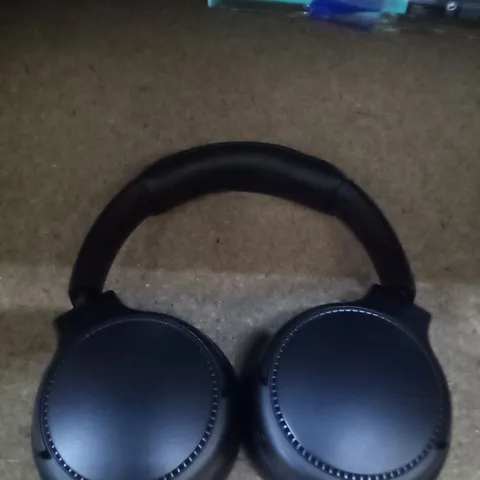 BOXED PANASONIC CBS DEEP NOISE CANCELLING HEADPHONES 