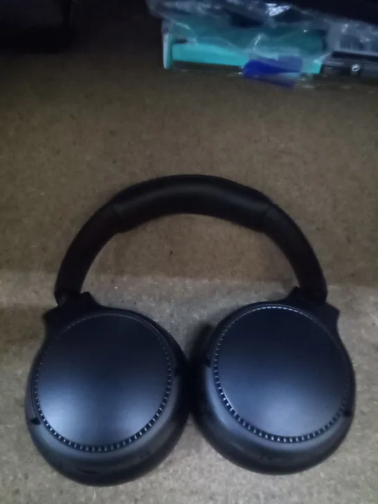 BOXED PANASONIC CBS DEEP NOISE CANCELLING HEADPHONES 