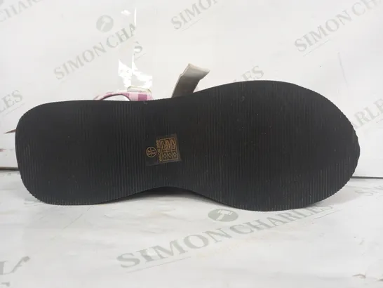 BOXED PAIR OF KOI PLATOFRM OPEN TO SANDALS IN PURPLE CHECK SIZE 10