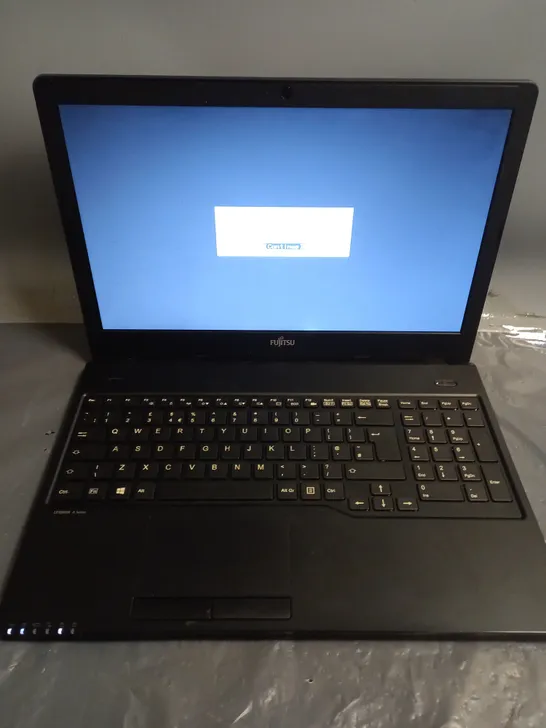 FUJITSU LIFEBOOK A555 LAPTOP