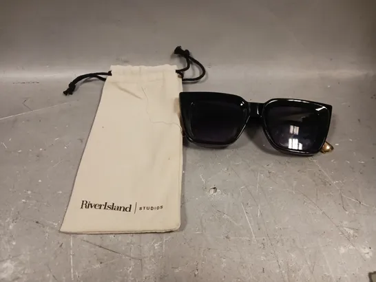 RIVER ISLAND CATEYE SUNGLASSES 