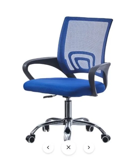 BOXED BLUE MESH OFFICE CHAIR