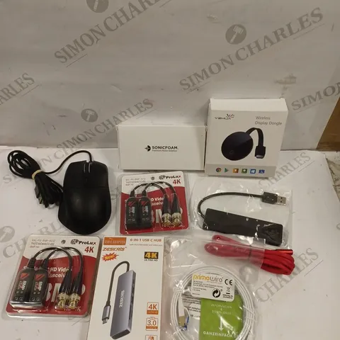 BOX OF APPROXIMATELY 25 ASSORTED ELECTRICAL PRODUCTS TO CONTAIN WIRELESS DISPLAY DONGLE, USB MOUSE, 6-IN-1 USB HUB ETC 