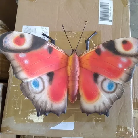 BOXED BUTTERFLY WALL DECORATION