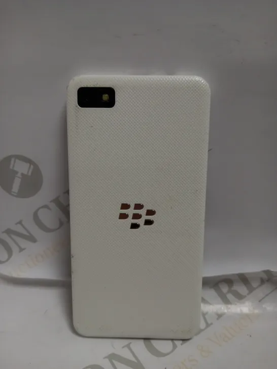 BLACKBERRY Z10 IN WHITE 