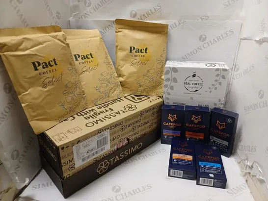 LOT OF APPROXMATELY 10 ITEMS TO INCLUDE BOX OF 5 TASSIMO COSTA LATTE PACK OF 8 PODS, REAL COFFEE NESPRESSO COMPATIBLE PODS (100), CAFEPOD CRAFT COFFEE DECAF ESPRESSO (10 PODS), ETC