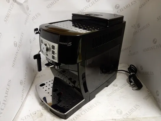 DELONGHI MAGNIFICA S COFFEE MACHINE