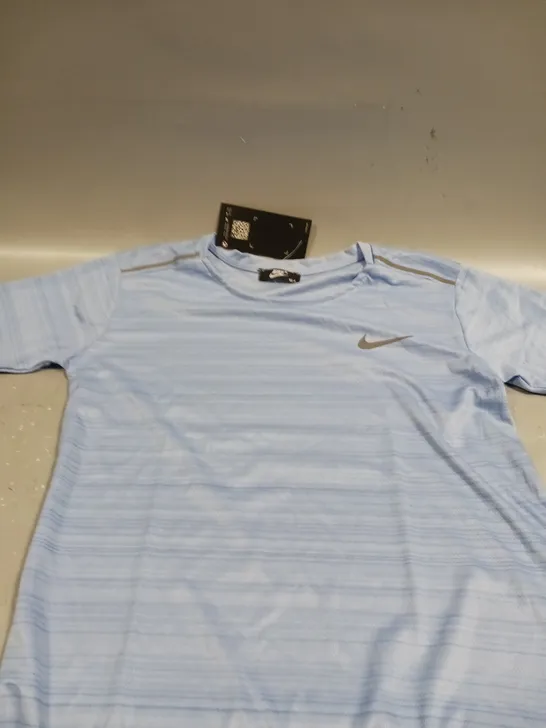 NIKE LOGO T-SHIRT IN BLUE - 14-15YRS