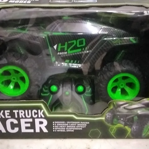 REMOTE CONTROL SMOKE TRUCK RACER GREEN