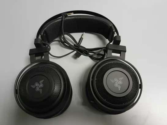 RAZER NARI WIRELESS GAMING HEADSET