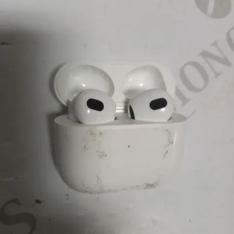 APPLE AIRPODS GEN 3