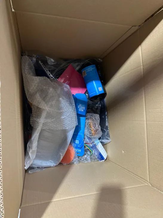 BOX OF ASSORTED ITEMS TO INCLUDE: PAINT CHIP REPAIR SYSTEM, WHEEL, SILICONE SUCKER ETC