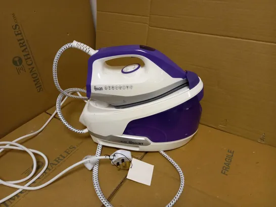 SWAN 2400W STEAM IRON