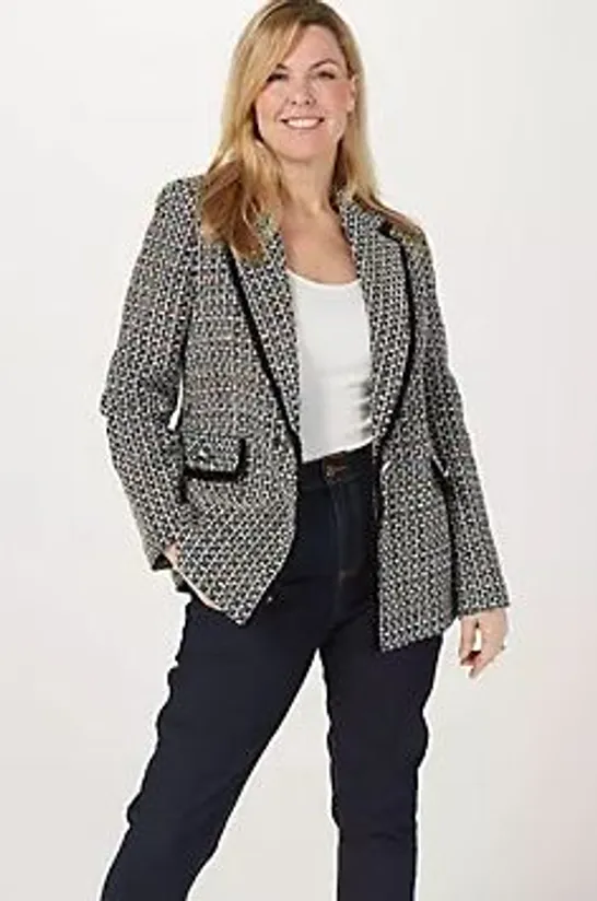 HELENE BERMAN TWEED BLAZER GREEN MULTI SIZE 16