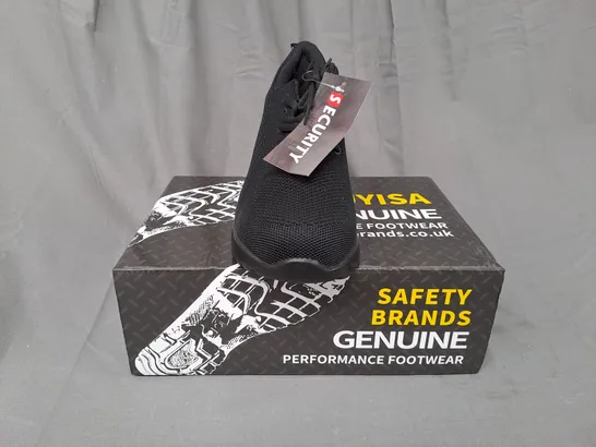 BOXED PAIR OF GUYISA SAFETY SHOES IN BLACK UK SIZE 8