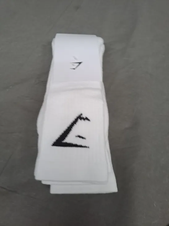 GYMSHARK PACK OF 3 CREW SOCKS SIZE L 