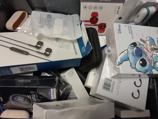 BOX OF APPROXIMATELY 15 ITEMS TO INCLUDE - JLAB GOAIRPOP , AVANTREE E171 WIRED SPORTS EARBUDS , ULTRAPODS WIRELESS ETC