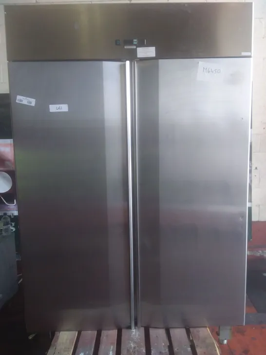 LARGE DOUBLE DISPLAY FRIDGE 