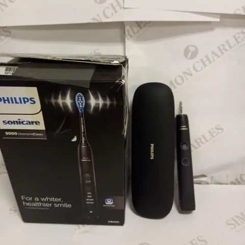 PHILIPS SONICARE DIAMONDCLEAN ELECTRIC TOOTHBRUSH