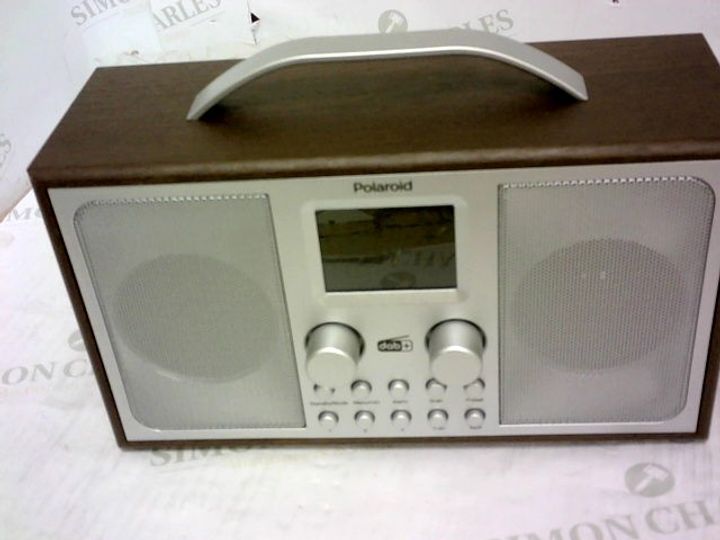 POLAROID BLUETOOTH DAB+ / FM RADIO 3190428Simon Charles Auctioneers