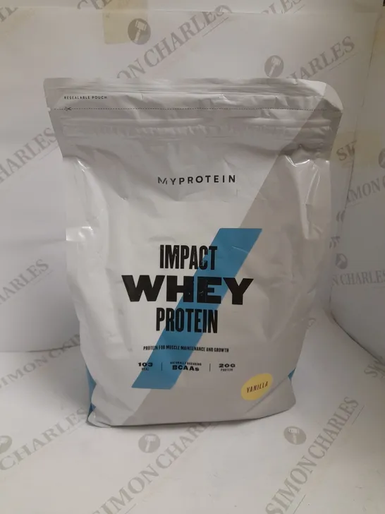 MYPROTEIN IMPACT WHEY PROTEIN POWDER - VANILLA 