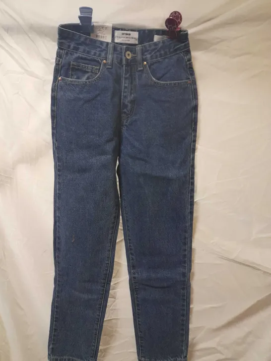 APPROX 20 BRAND NEW COTTON ON MOM JEAN COOGEE B,LUE SIZE 6