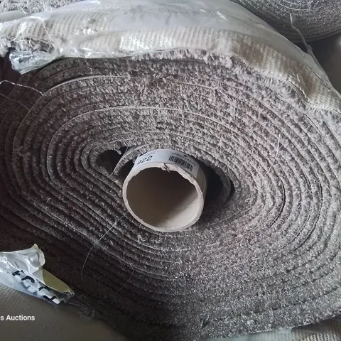 ROLL OF QUALITY OTTAWA RESERVE CARPET APPROXIMATELY 5M × 17.4M